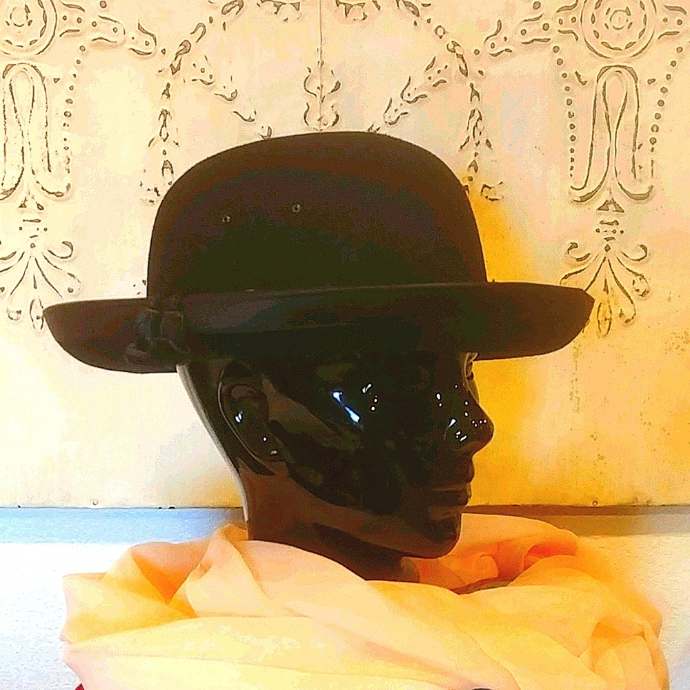 Sombrereria Ramos 1970' s Bowler Hat w/ satin trim